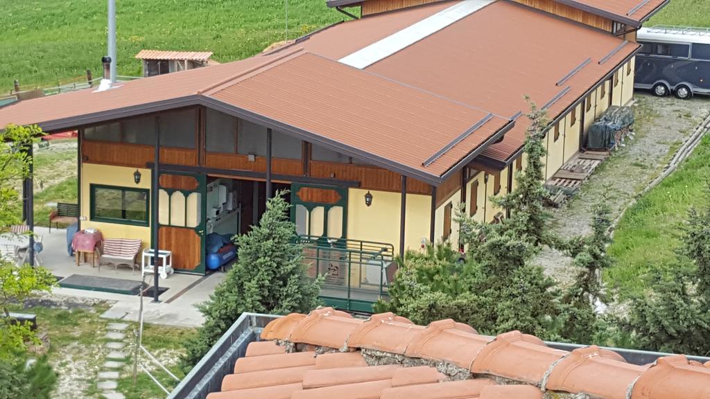 Allevamento B&B Pozzol Groppo Exteriér fotografie